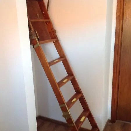 Jayne Apartment